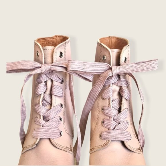 RARE Frye Sabrina 6G Lilac Pink/Cream Leather Lace Up Cute Heeled Ankle Booties - Picture 11 of 15